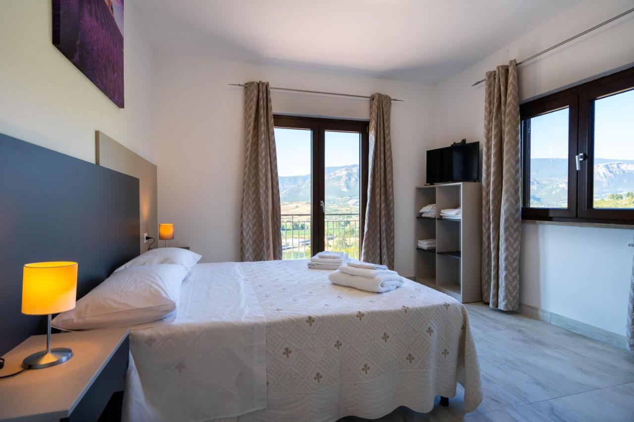 U Saccataro Casa Vacanze Ogliastro Cilento Esterno foto