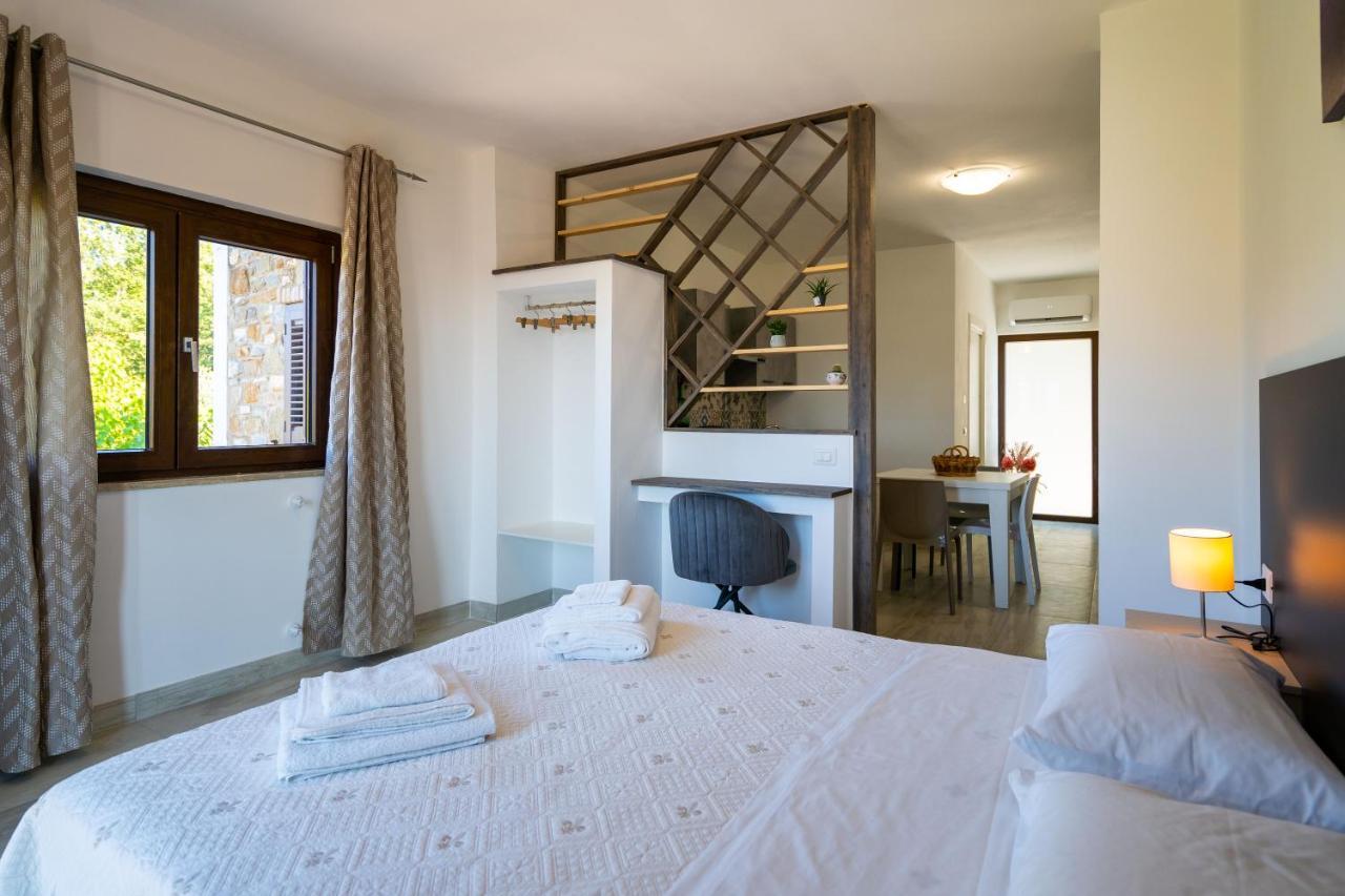 U Saccataro Casa Vacanze Ogliastro Cilento Esterno foto
