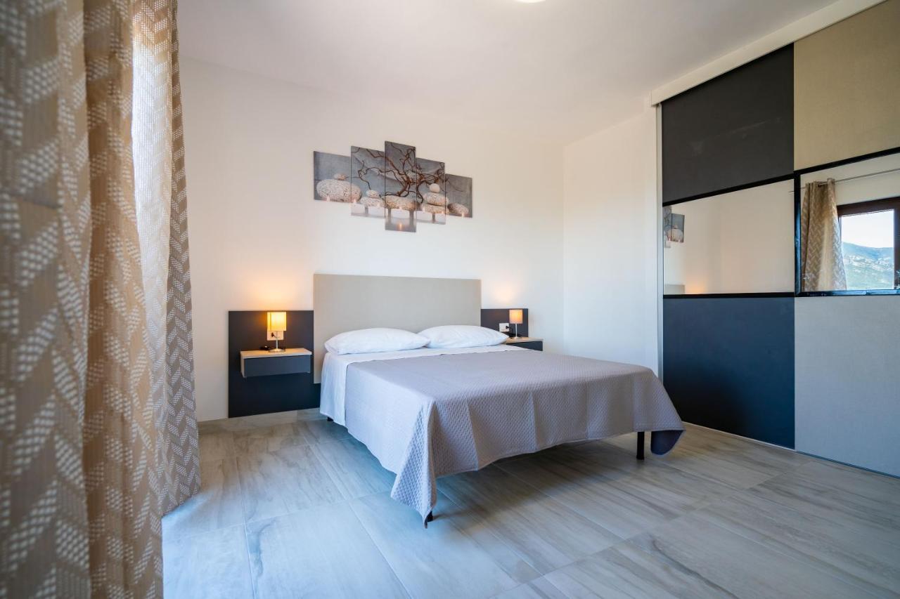 U Saccataro Casa Vacanze Ogliastro Cilento Esterno foto
